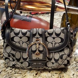 Small coach handbag